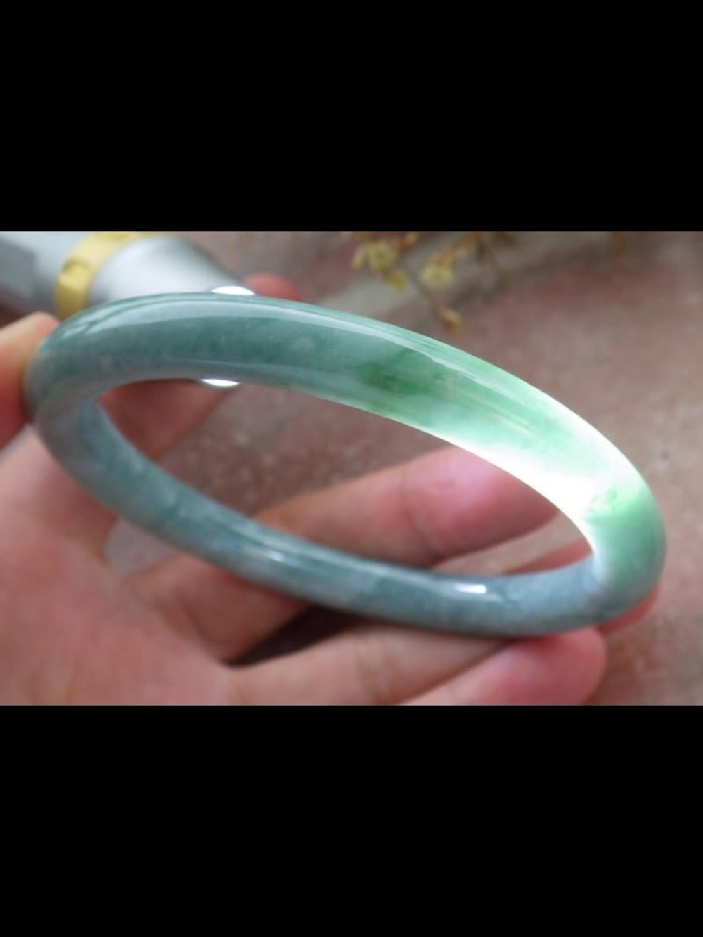 Elegant Certificate Jadeite Green jade Bangle Bracelet 60mm 7.25inches